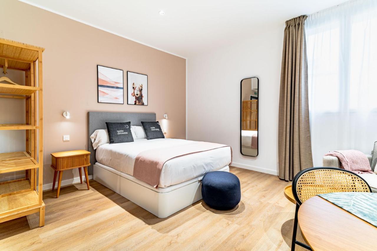 Limehome Sevilla Ronda De Capuchinos מראה חיצוני תמונה
